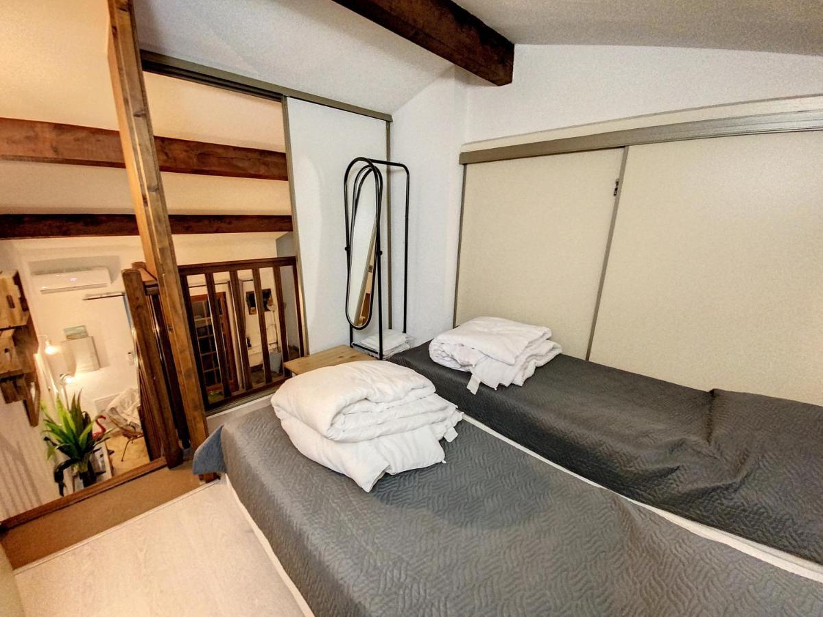 Superbe Duplex Aux Saintes Terrasse Plein Sud 3*** Apartment Екстериор снимка