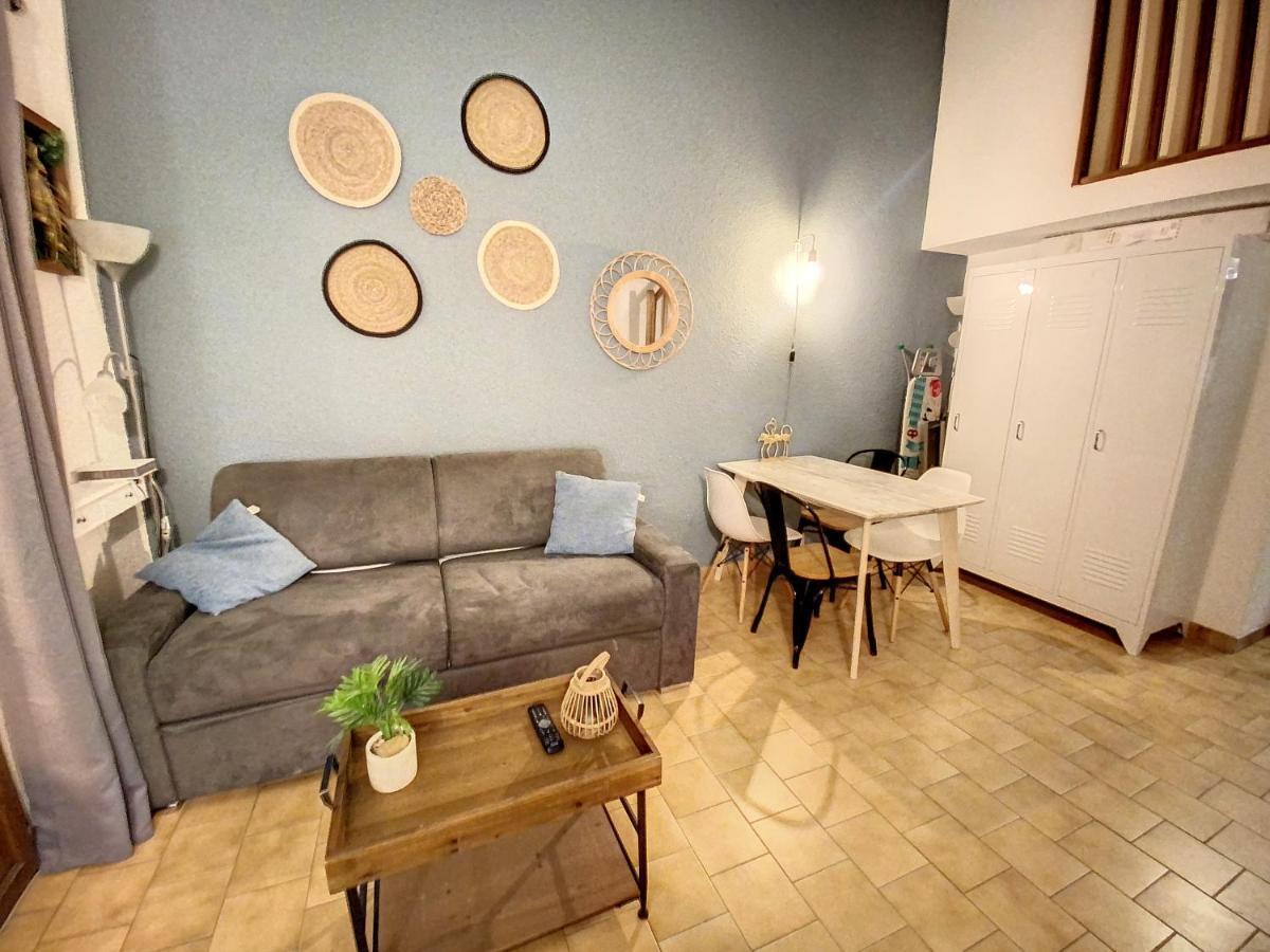 Superbe Duplex Aux Saintes Terrasse Plein Sud 3*** Apartment Екстериор снимка