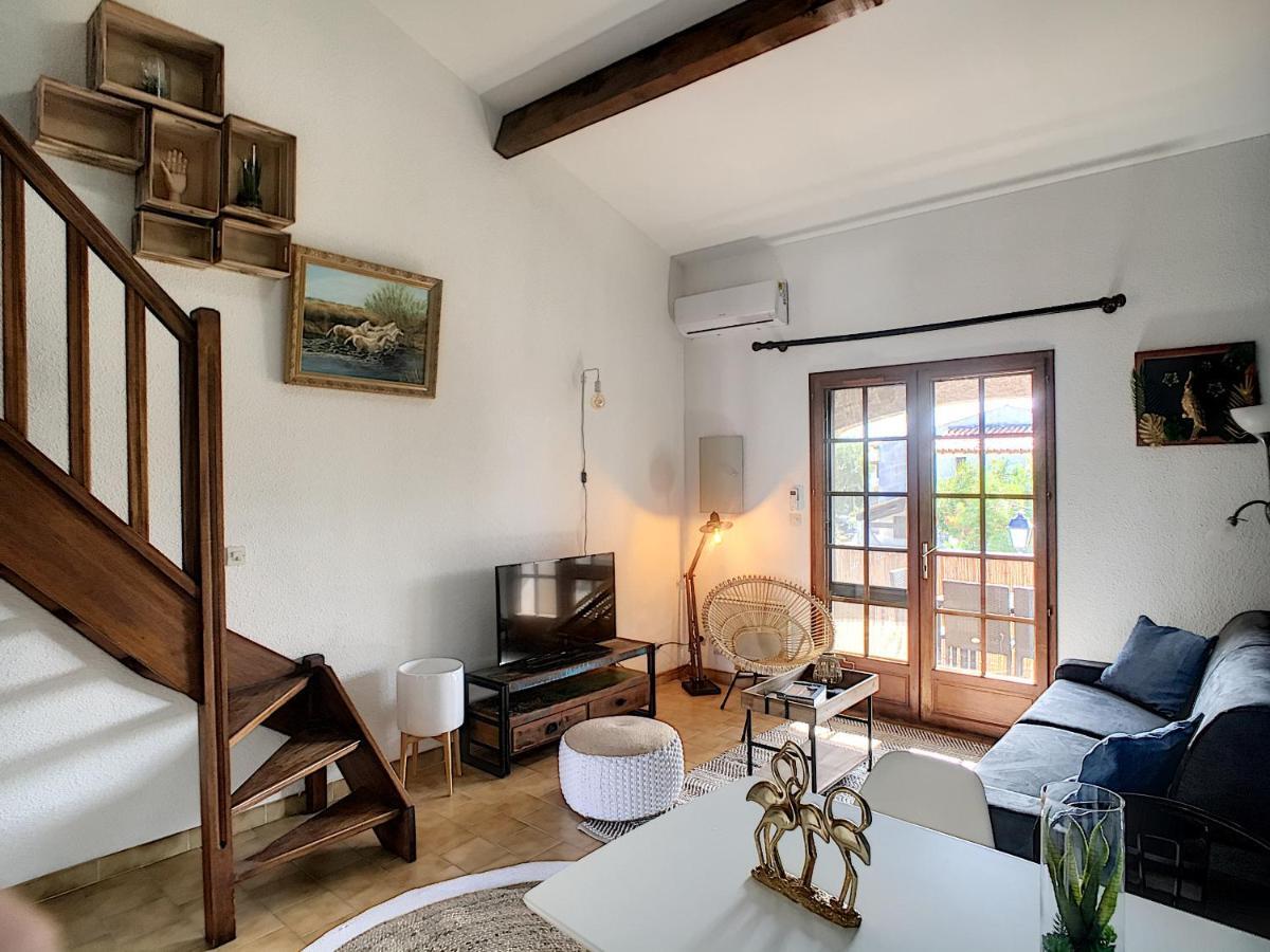 Superbe Duplex Aux Saintes Terrasse Plein Sud 3*** Apartment Екстериор снимка