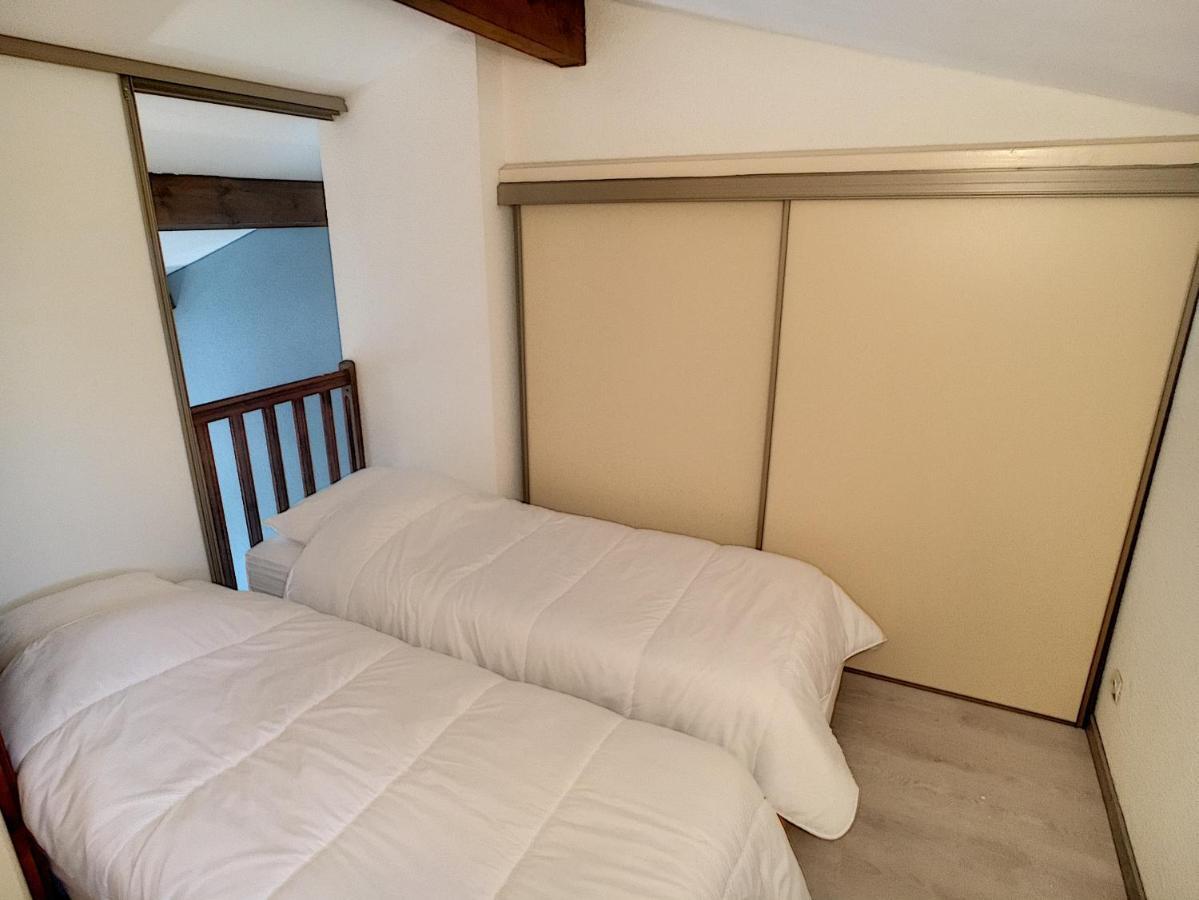 Superbe Duplex Aux Saintes Terrasse Plein Sud 3*** Apartment Екстериор снимка